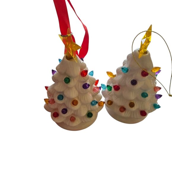 White Glazed Ceramic Mini Ornament Christmas Tree Light Bulbs Ornament Set Of 2 - Picture 1 of 9